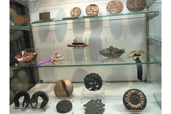 Display from Medialia Rack and Hamper Gallery exhibition, 2009
