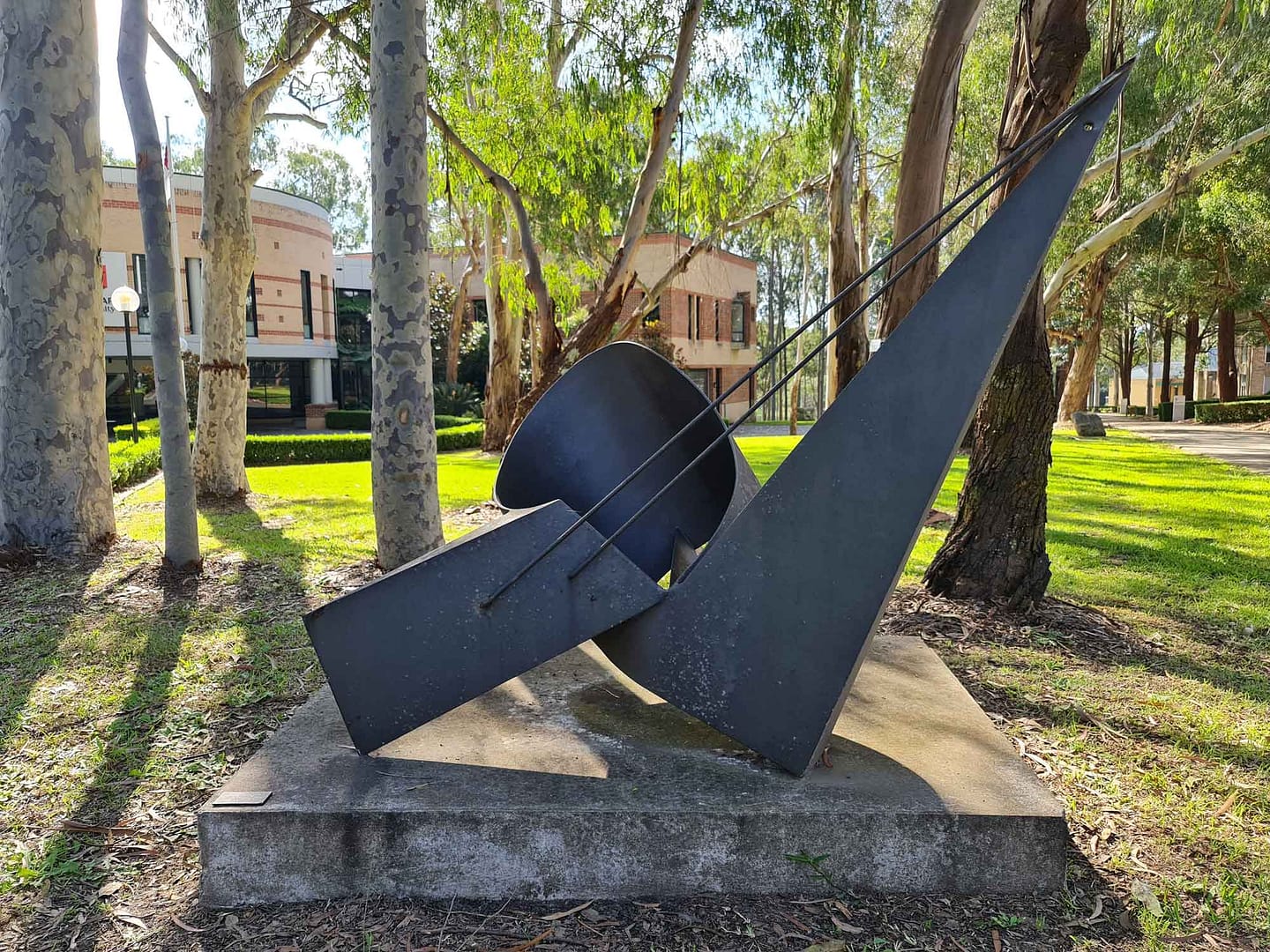 Quartette, 1985, painted steel